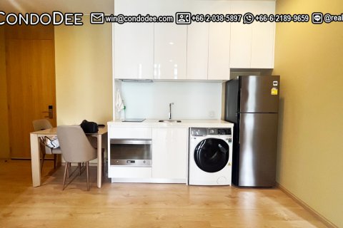 Condo à Watthana, Bangkok, Thaïlande, 1 chambre  № 201004 - photo 10