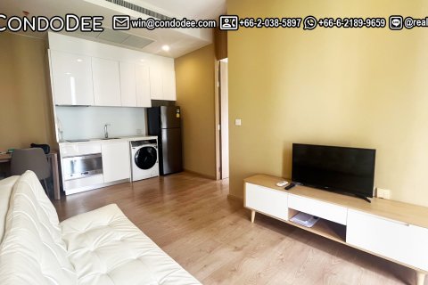 Condo à Watthana, Bangkok, Thaïlande, 1 chambre  № 201004 - photo 11