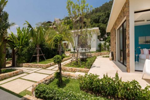 Casa de 4 dormitorios en Ko Samui, Tailandia № 67030 - foto 3