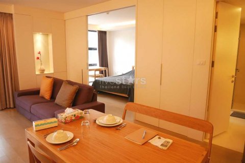 Condominio de 1 dormitorio en Bangkok, Tailandia № 67034 - foto 4