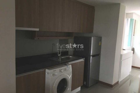 Condominio de 2 dormitorios en Bangkok, Tailandia № 67035 - foto 3