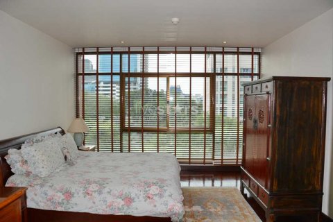 Condominio de 3 dormitorios en Bangkok, Tailandia № 67032 - foto 6