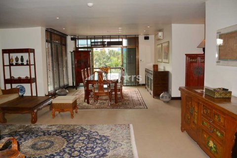 Condominio de 3 dormitorios en Bangkok, Tailandia № 67032 - foto 3
