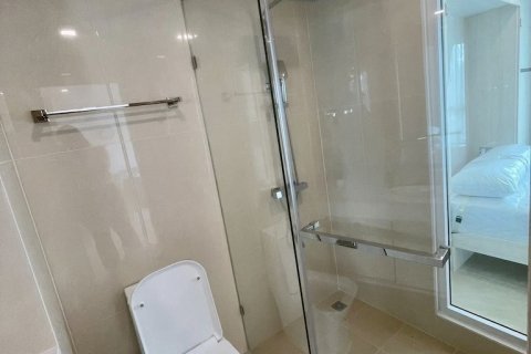 Apartamento de 1 dormitorio en Pattaya, Tailandia № 170337 - foto 17
