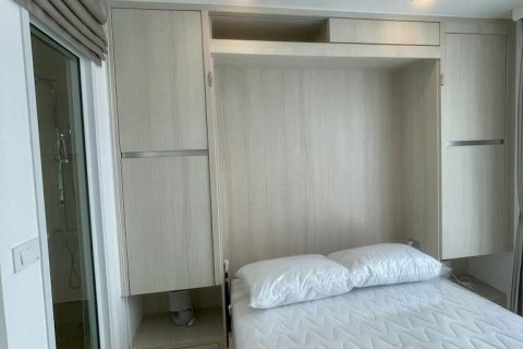 Apartamento de 1 dormitorio en Pattaya, Tailandia № 170337 - foto 15