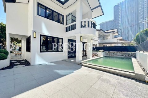 บ้านในพัทยา, ประเทศไทย 4 ห้องนอน № 198261 - รูปถ่าย 28