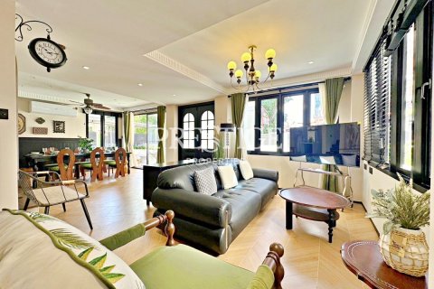 บ้านในพัทยา, ประเทศไทย 4 ห้องนอน № 198261 - รูปถ่าย 3
