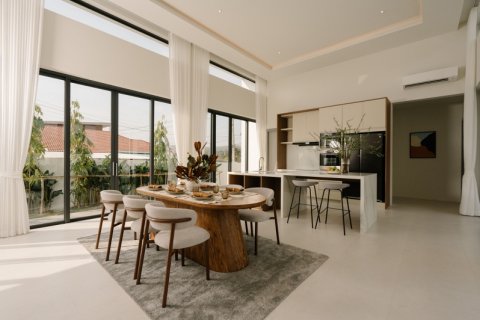 Chalet de 3 dormitorios en Hua Hin, Tailandia № 168336 - foto 8