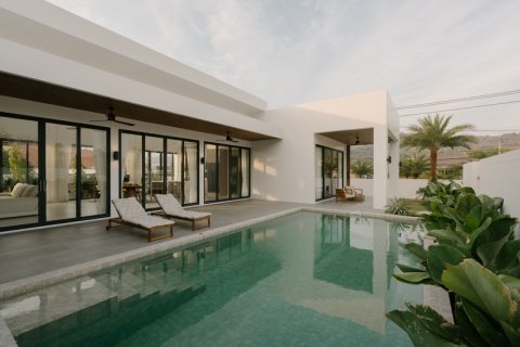 Chalet de 3 dormitorios en Hua Hin, Tailandia № 168336 - foto 5