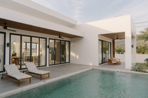 Chalet de 3 dormitorios en Hua Hin, Tailandia № 168336 - foto 2