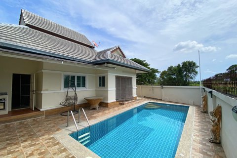 Chalet de 3 dormitorios en Hua Hin, Tailandia № 168301 - foto 2