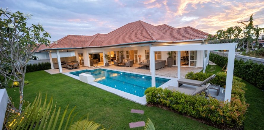 Chalet de 3 dormitorios en Hua Hin, Tailandia № 168299
