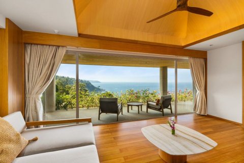 Chalet de 5 dormitorios en Kamala, Tailandia № 133747 - foto 10