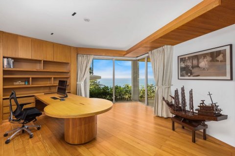 Chalet de 5 dormitorios en Kamala, Tailandia № 133747 - foto 13
