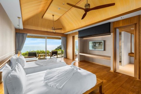 Chalet de 5 dormitorios en Kamala, Tailandia № 133747 - foto 26