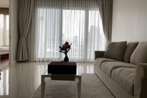 Condominio de 2 dormitorios en Pathum Wan, Bangkok, Tailandia № 133744 - foto 9