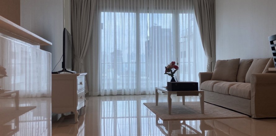 Condominio de 2 dormitorios en Pathum Wan, Bangkok, Tailandia № 133744