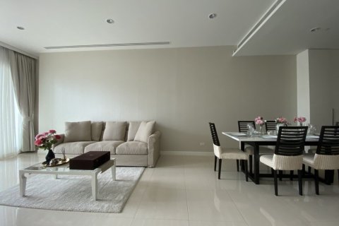 Condominio de 2 dormitorios en Pathum Wan, Bangkok, Tailandia № 133744 - foto 7