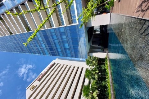 Condominio de 2 dormitorios en Pathum Wan, Bangkok, Tailandia № 133744 - foto 11