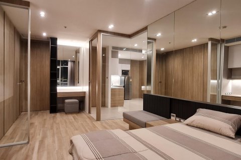 Condominio de 1 dormitorio en Bangkok, Tailandia № 233253 - foto 3
