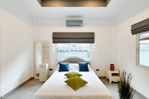 Casa de 3 dormitorios en Pattaya, Tailandia № 233249 - foto 16