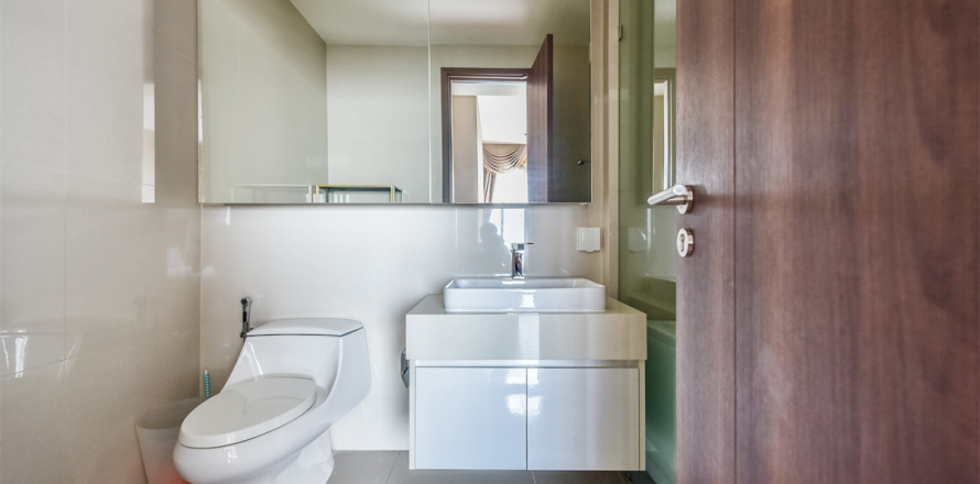 Condominio de 2 dormitorios en Bangkok, Tailandia № 187423