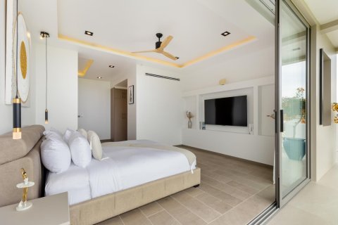 Chalet de 6 dormitorios en Ko Samui, Tailandia № 154623 - foto 15