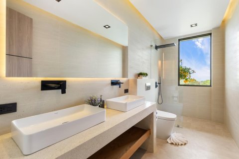 Chalet de 6 dormitorios en Ko Samui, Tailandia № 154623 - foto 12