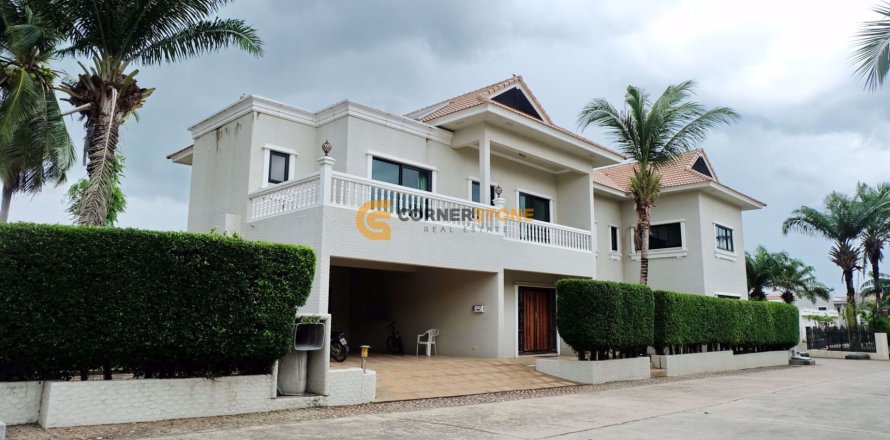 Estudio en Pattaya, Tailandia № 146533