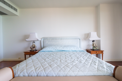 Condominio de 3 dormitorios en Pattaya, Tailandia № 146536 - foto 11