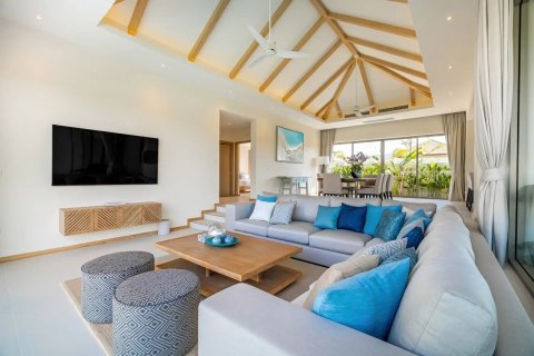 Chalet de 4 dormitorios en Phuket, Tailandia № 133633 - foto 5
