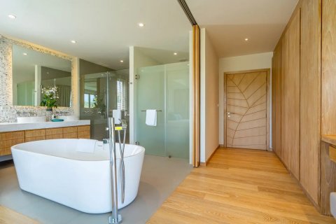 Chalet de 4 dormitorios en Phuket, Tailandia № 133633 - foto 12