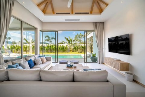 Chalet de 4 dormitorios en Phuket, Tailandia № 133633 - foto 3