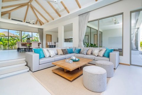 Chalet de 4 dormitorios en Phuket, Tailandia № 133633 - foto 6