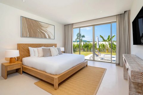 Chalet de 4 dormitorios en Phuket, Tailandia № 133633 - foto 13