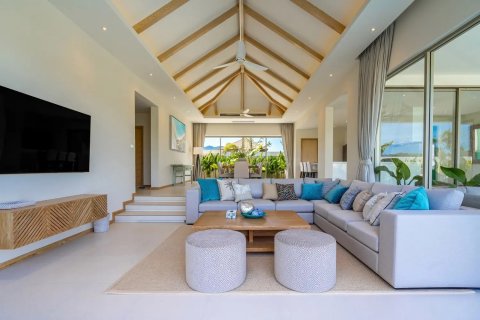 Chalet de 4 dormitorios en Phuket, Tailandia № 133633 - foto 4