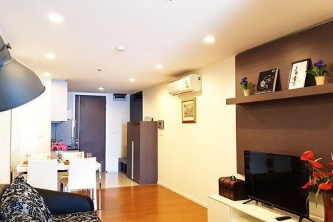 Estudio en el condominio en Watthana, Bangkok, Tailandia № 173401 - foto 16