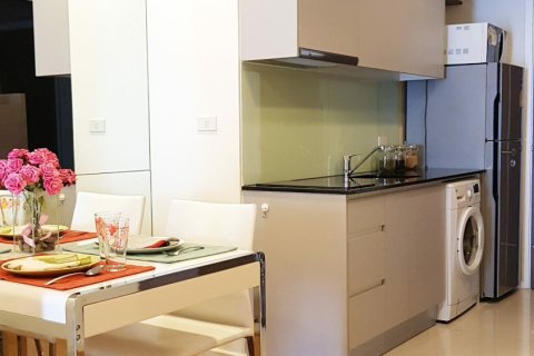 Estudio en el condominio en Watthana, Bangkok, Tailandia № 173401 - foto 6