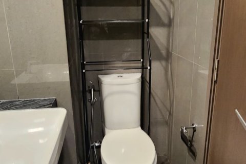Estudio en el condominio en Bang Rak, Bangkok, Tailandia № 164507 - foto 12