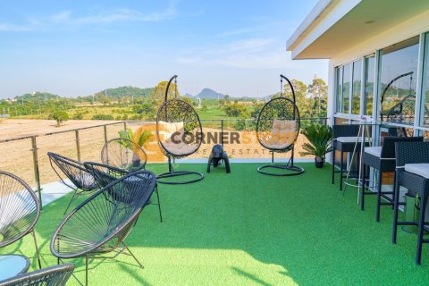 Estudio en el condominio en Bang Sare, Tailandia № 204903 - foto 13