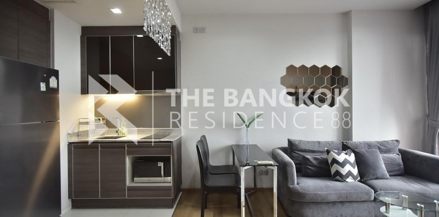 Condo in Bangkok, Thailand, 1 bedroom  № 185788