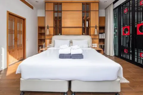 Casa de 4 dormitorios en Nai Harn Beach, Tailandia № 152523 - foto 11