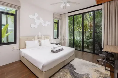 Casa de 4 dormitorios en Nai Harn Beach, Tailandia № 152523 - foto 13