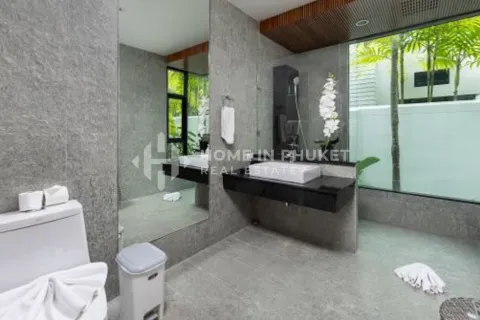 Casa de 4 dormitorios en Nai Harn Beach, Tailandia № 152523 - foto 16