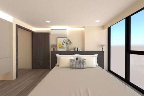 Condominio de 2 dormitorios en Pathum Wan, Bangkok, Tailandia № 59424 - foto 2