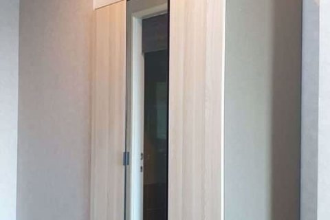 Condominio de 2 dormitorios en Huai Khwang, Bangkok, Tailandia № 59423 - foto 6