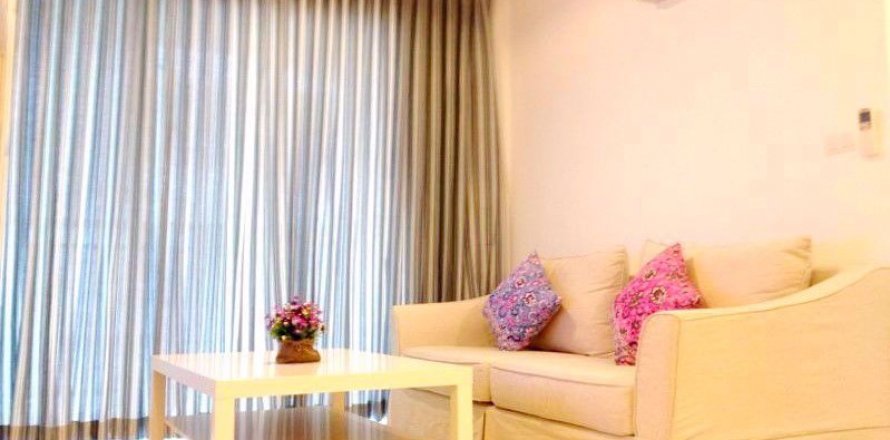 Condo à Bangkok, Thaïlande, 1 chambre à Voque Sukhumvit 16 № 59426