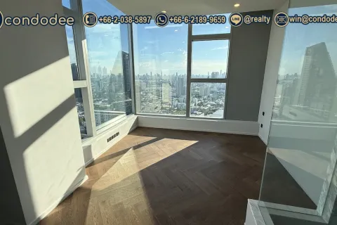 Condominio de 4 dormitorios en Watthana, Bangkok, Tailandia № 201379 - foto 7