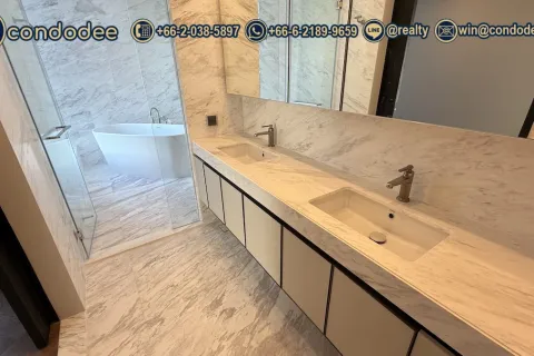 Condominio de 4 dormitorios en Watthana, Bangkok, Tailandia № 201379 - foto 14