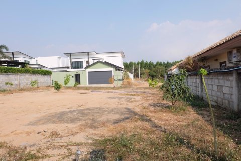 Terreno en Bang Lamung, Tailandia № 204892 - foto 4
